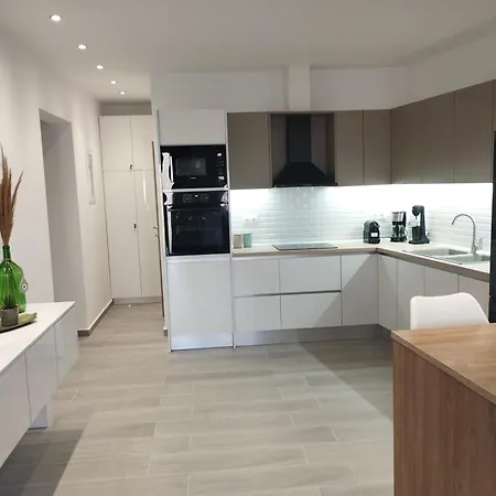 Grammenos House Apartment *